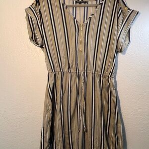 Faded Glory Tan and Brown Ruched Midi Sundress Striped 1/4 Zip V Neck SZ L